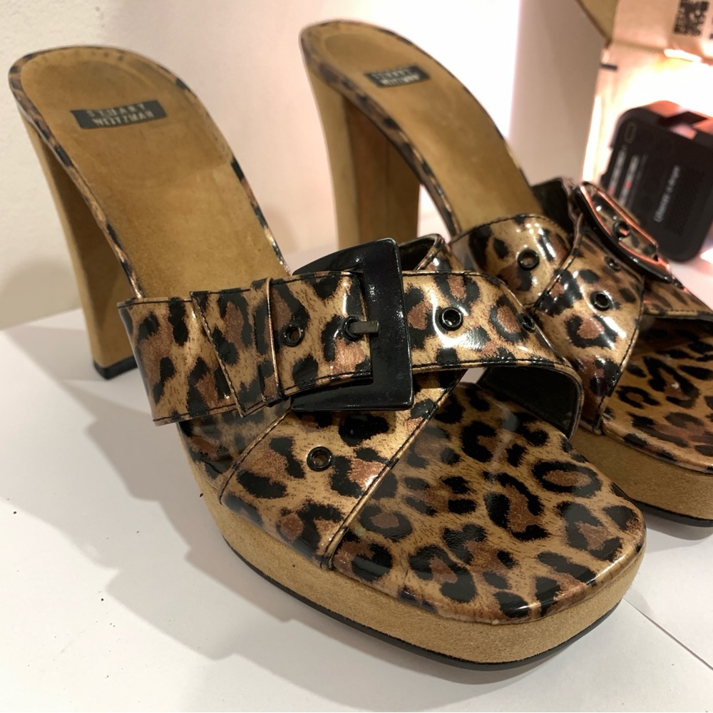 NEW Stuart Weitzman sz 8 Platform Heels Leopard Animal Cheetah Print Sandals